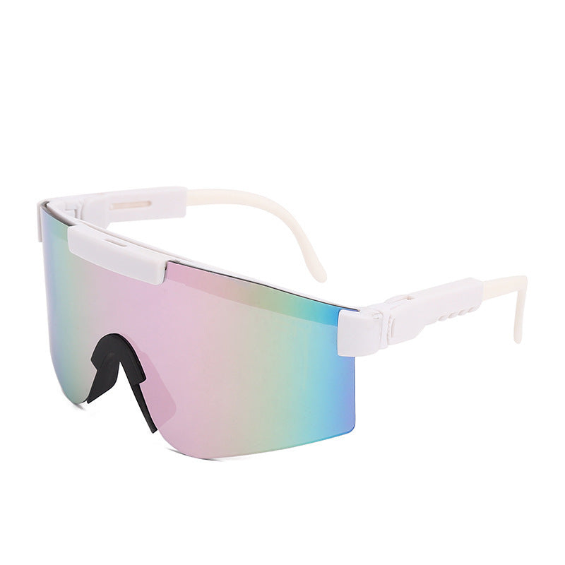 Women's Sporty Statement Sunglasses in Modern Design Bowlift