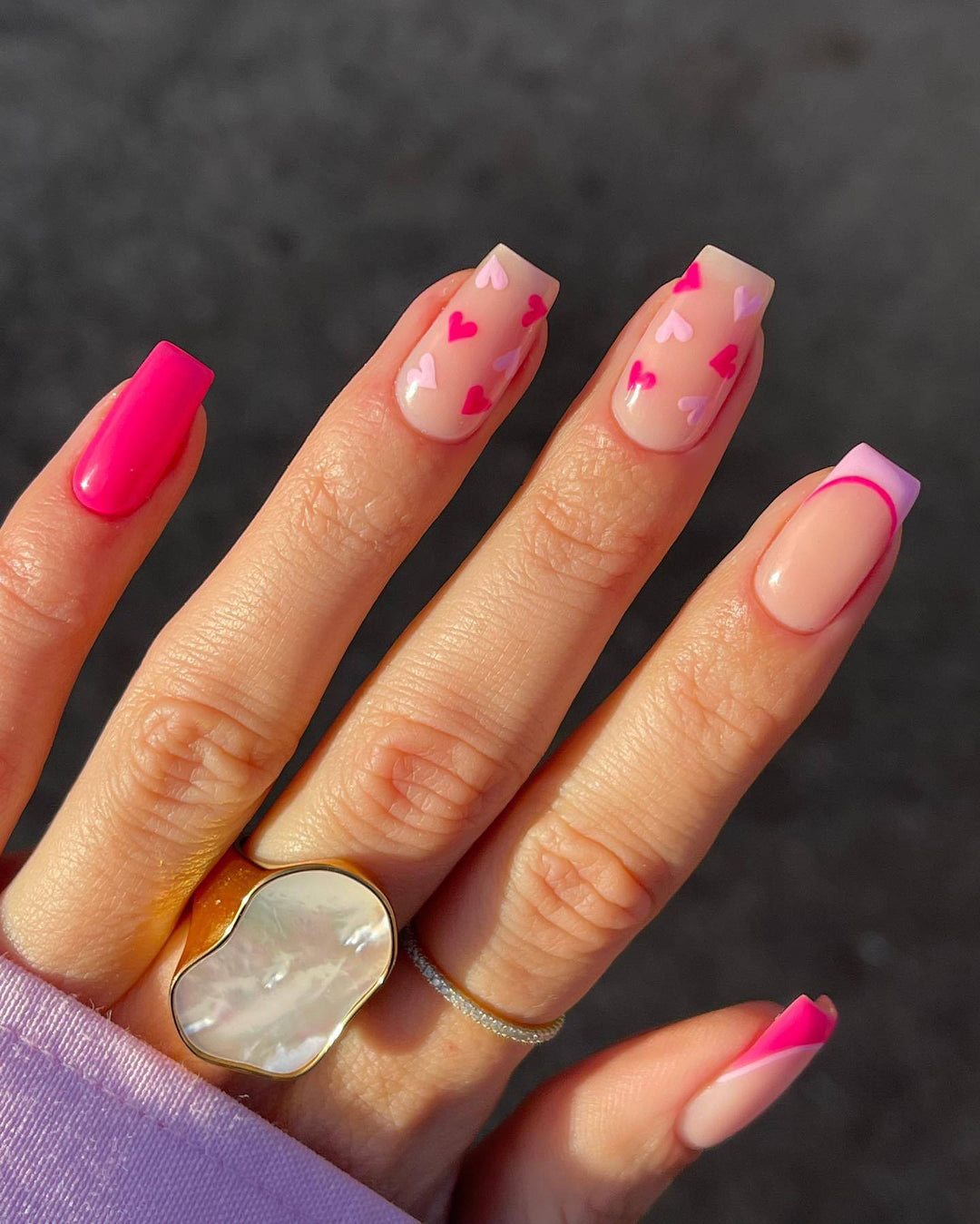 Heart-Themed Gel Nail Extensions Bowlift
