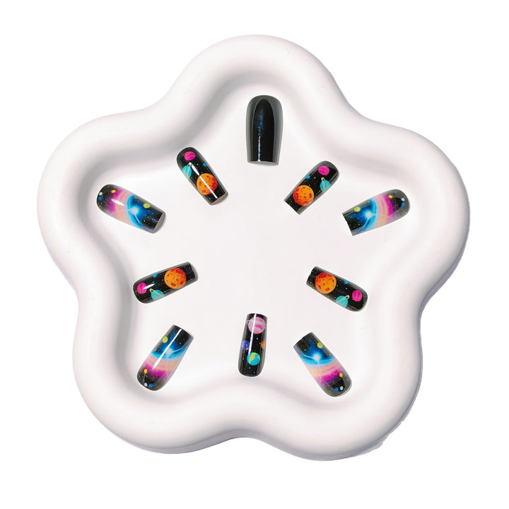 Artificial nails with Galactic Planet design Bowlift