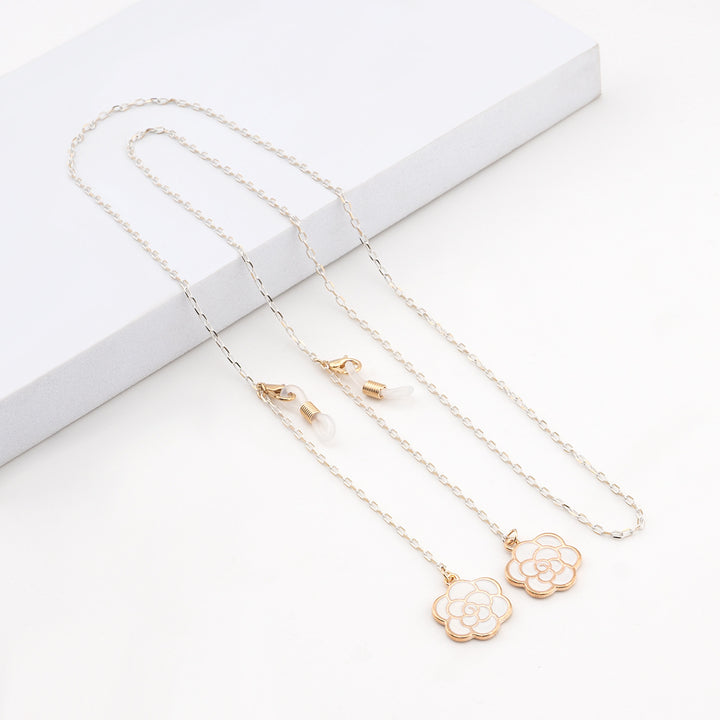 Elegant Geometric Eyewear Chain Bowlift