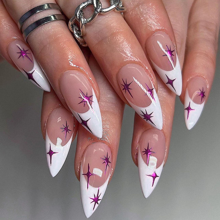 Artful stiletto nails with modern design and glitter details Bowlift