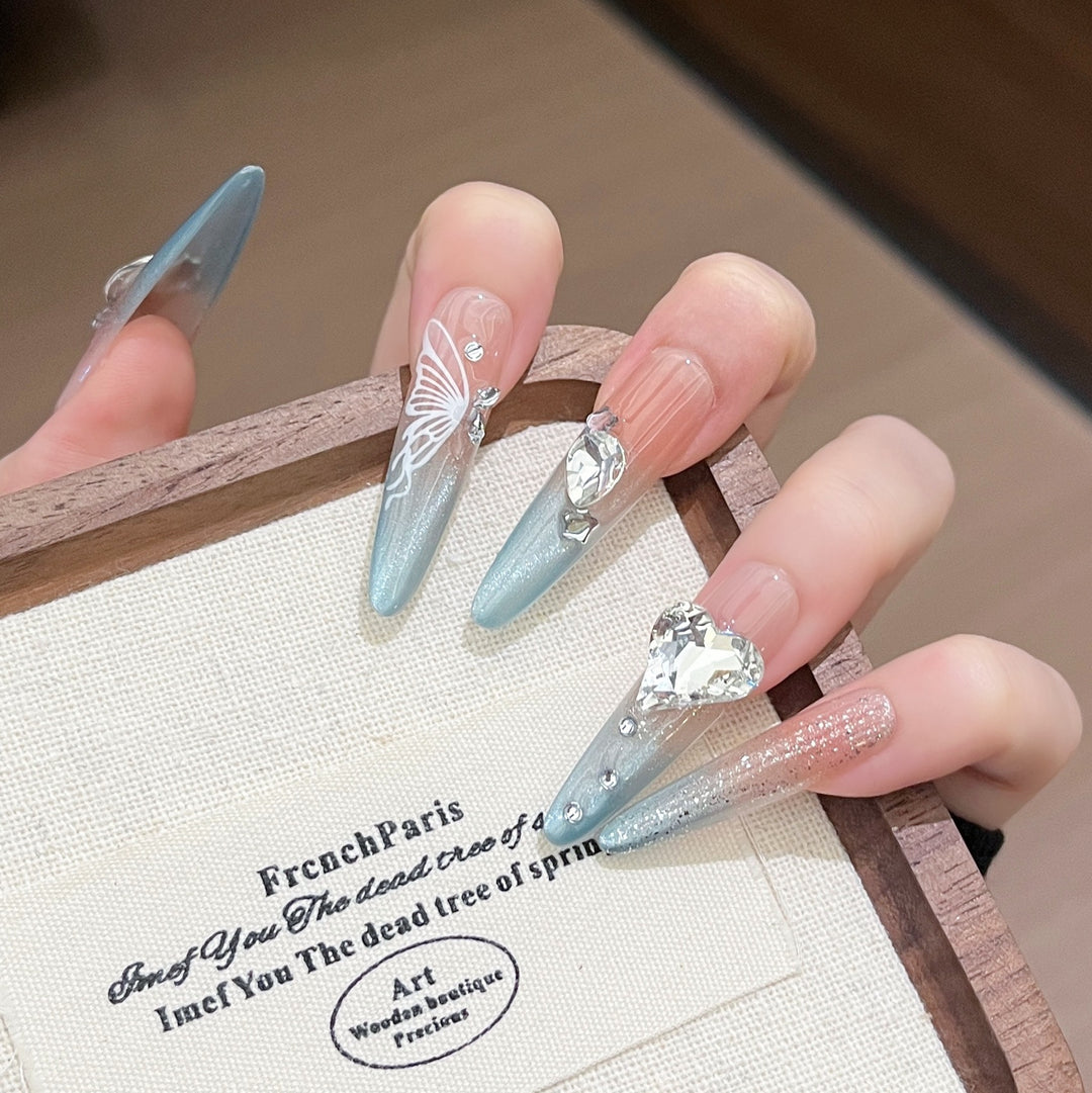 Artistic Press-On Nail Set Bowlift