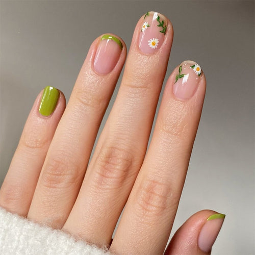 Artificial nail set with delicate flowers and green accents Bowlift