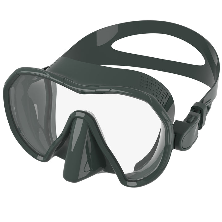 Diving mask with wide field of vision and innovative anti-fog technology Bowlift