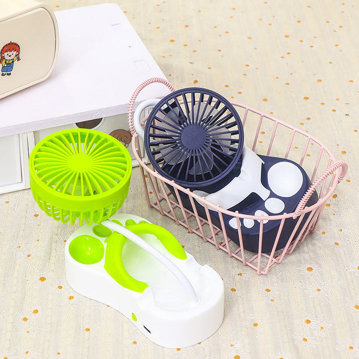 Women's portable USB table fan with flexible gooseneck and integrated light Bowlift