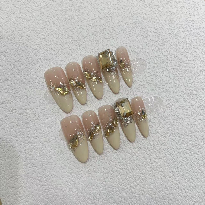 Glamorous Stiletto Press-On Nail Set with Metallic Accents Bowlift