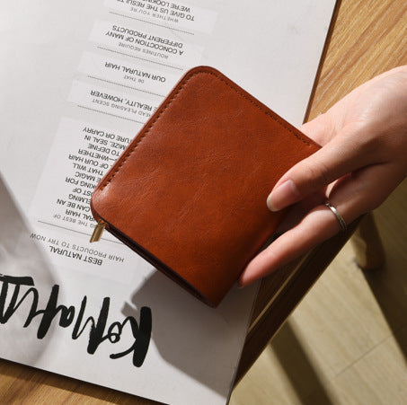 Classic Leather Bi-Fold Wallet Bowlift