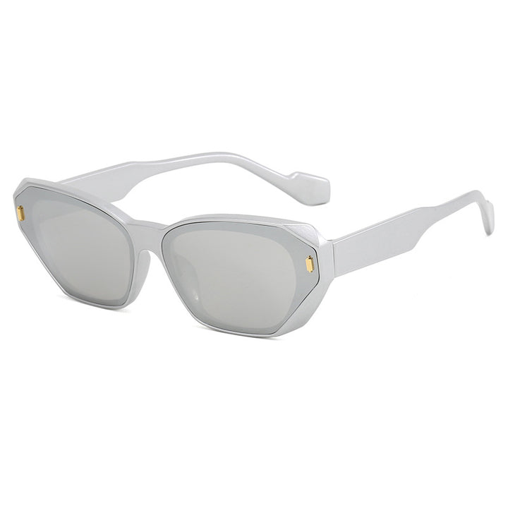 Women’s geometric designer sunglasses with distinctive frame Bowlift