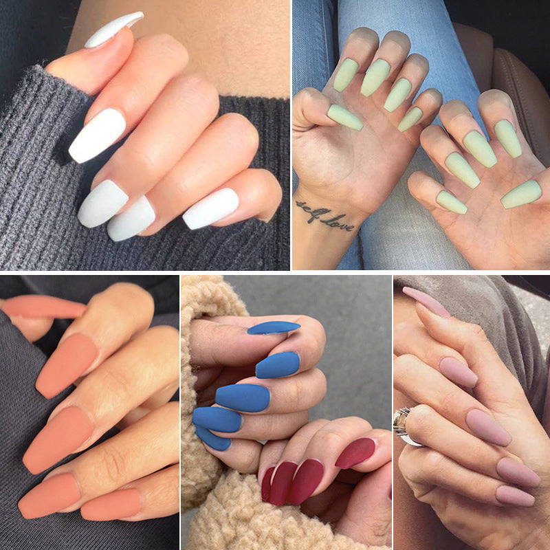 Elegant artificial nails with decorative accents Bowlift