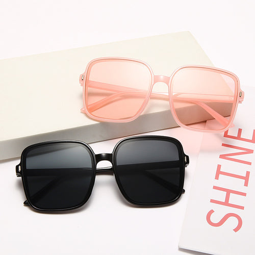 Women's large square sunglasses with bold pattern Bowlift