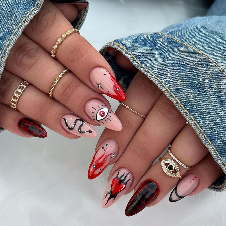 Edgy Gothic Nail Art Set Bowlift