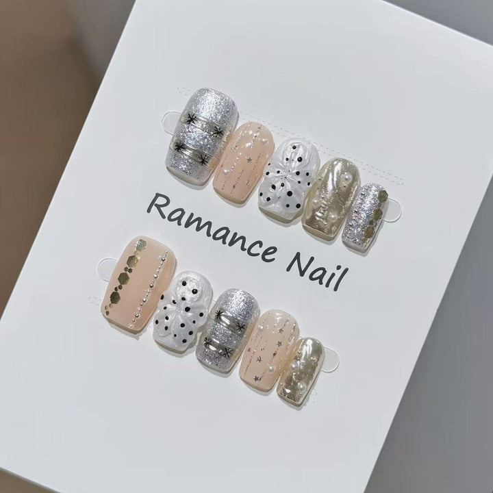 Stick-On Nail Art Bowlift