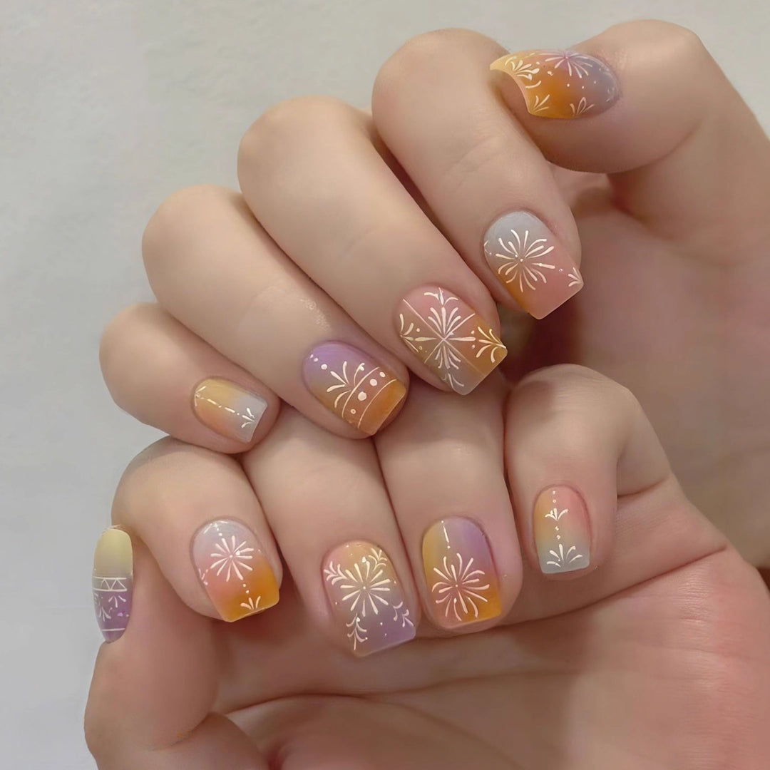 Artificial nails with elegant gradient and delicate pattern Bowlift