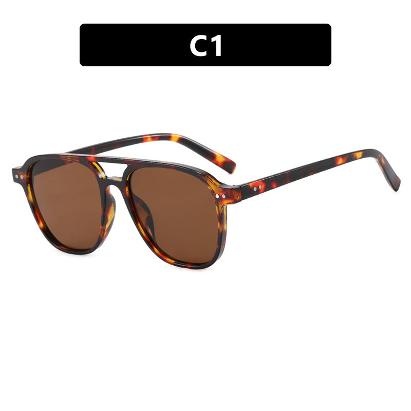 Women’s modern square sunglasses with robust design and UV protection Bowlift