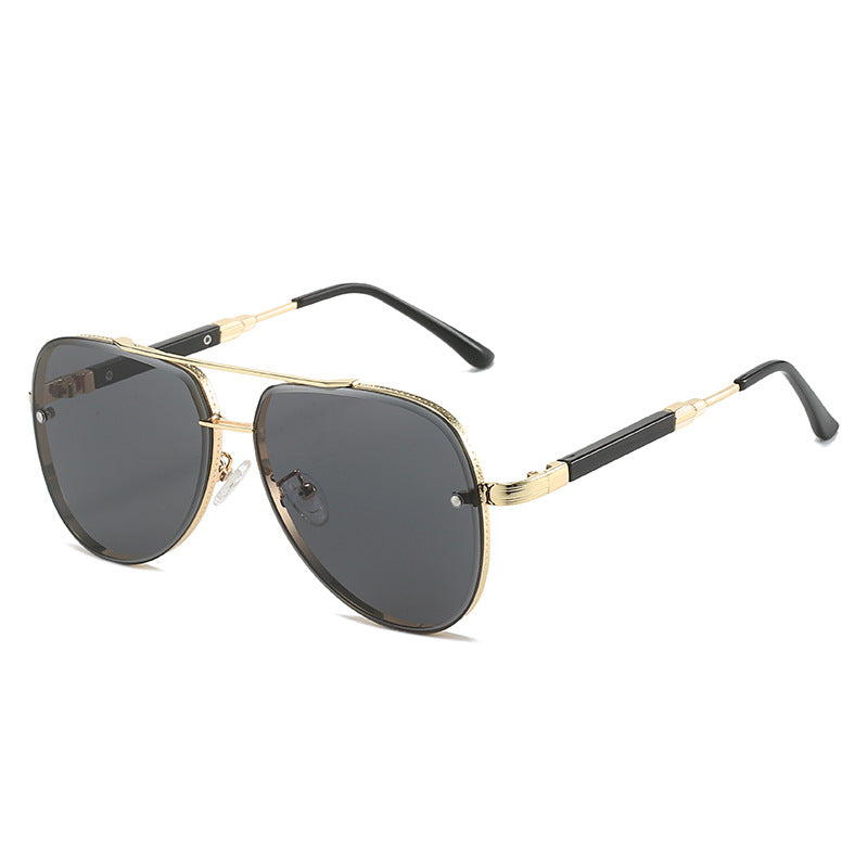 Fashion-Forward Oversized Aviator Sunglasses Bowlift