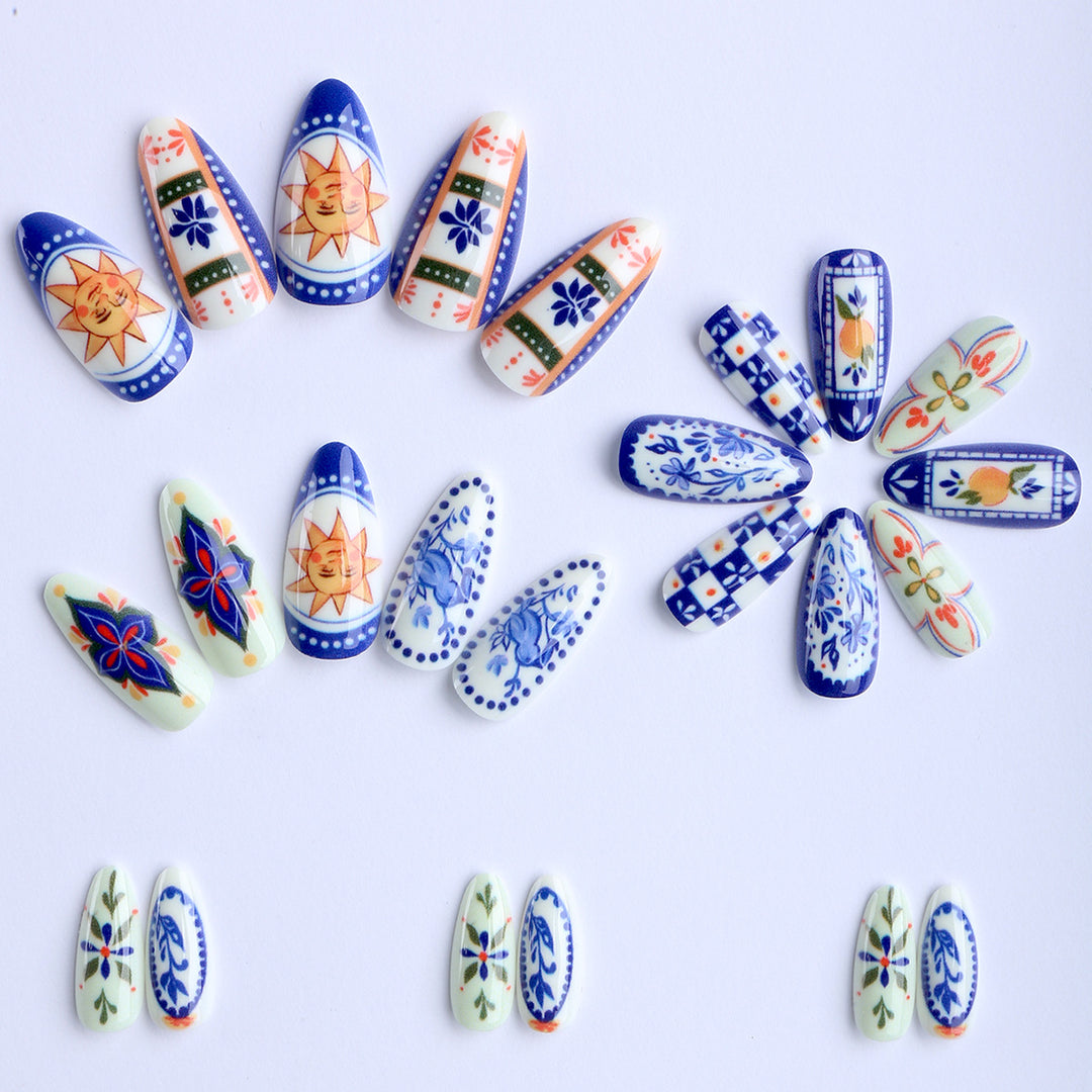 Artificial nails with handmade floral design Bowlift