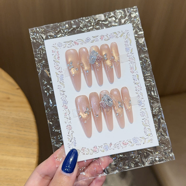 Artificial nails with romantic floral and glitter details Bowlift