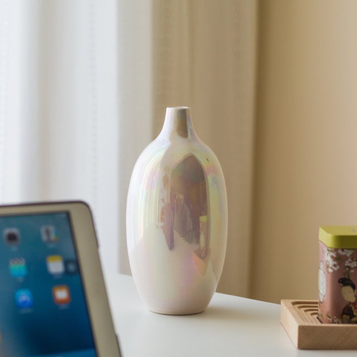 Elegant Glossy Ceramic Vase