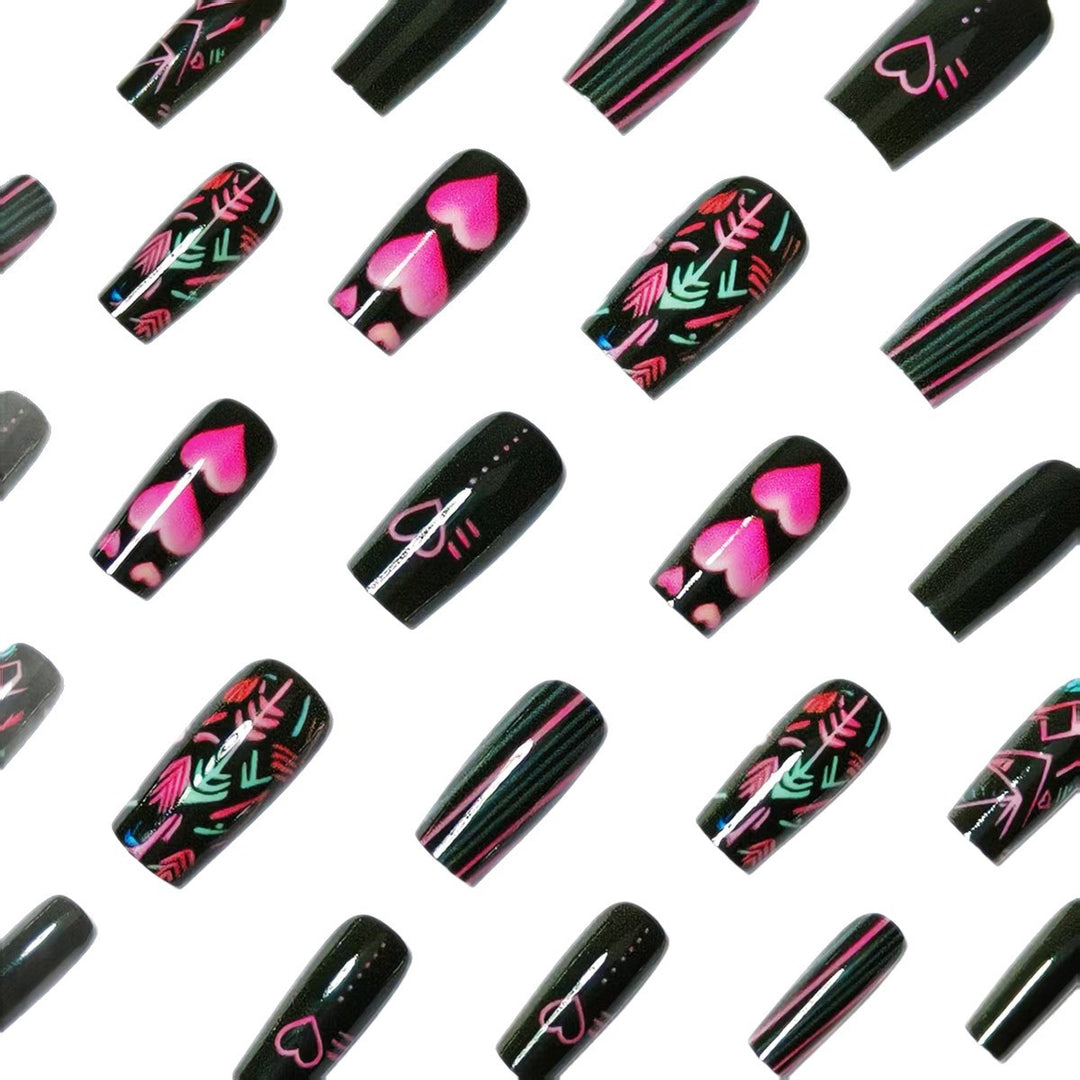Creative Graphic Nail Art Bowlift