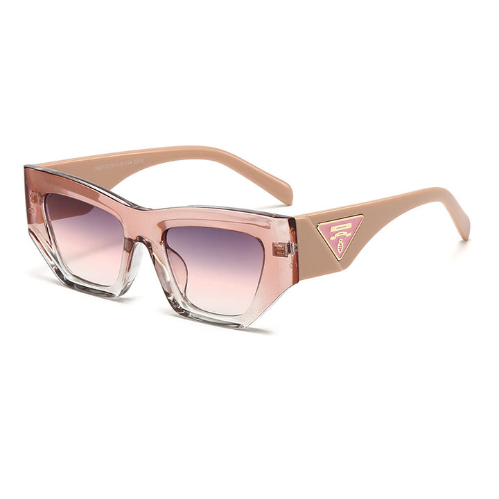 Ladies Designer Sunglasses with modern, geometric frame Bowlift