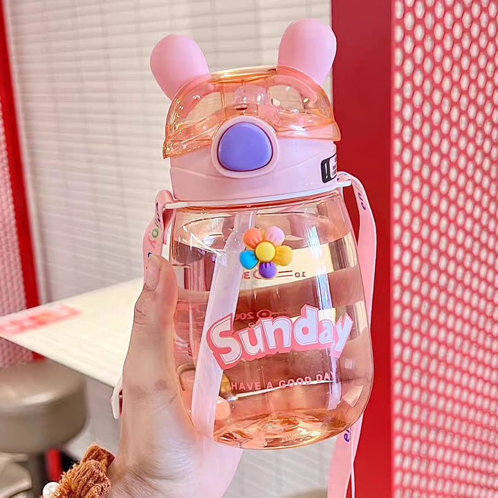 Ladies Animal-Friendly Water Bottle with Practical Straw Bowlift