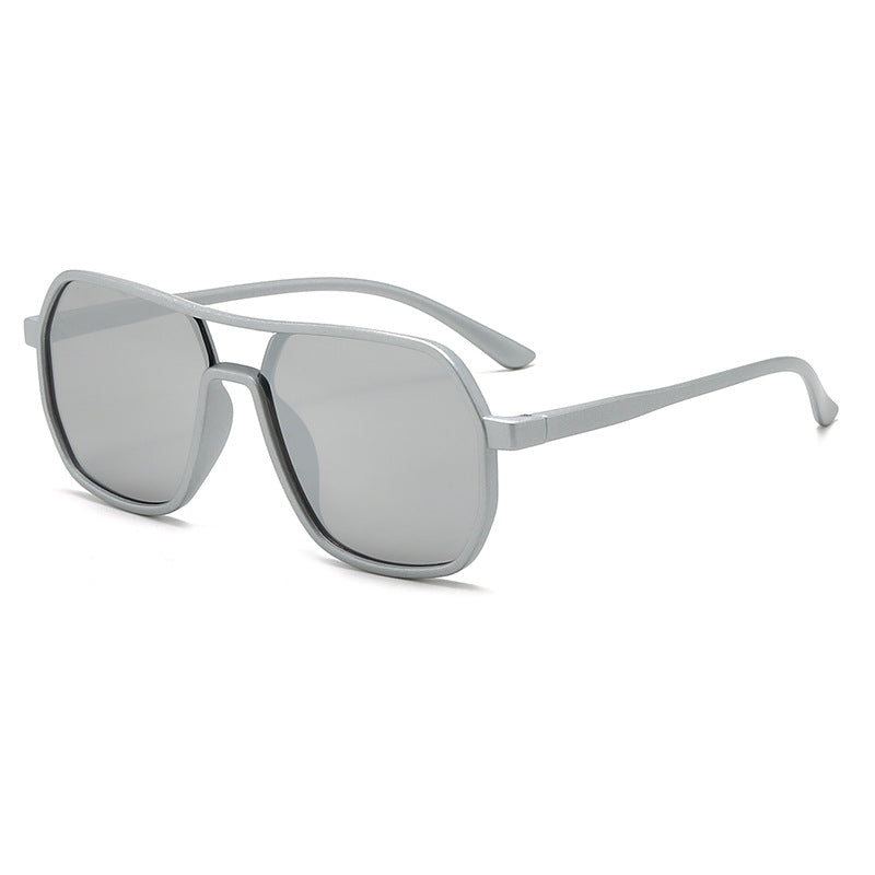 Women's trendy oversized sunglasses in modern design Bowlift