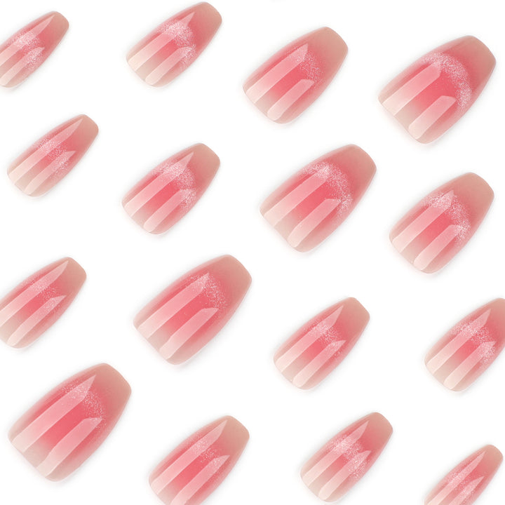Artistic French-Tip Nail Extensions Bowlift