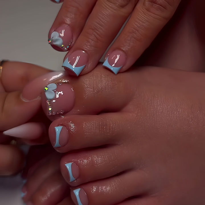 Artistic Nail Art Bowlift