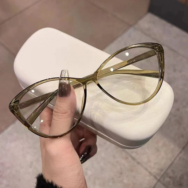 High Fashion Cat Eye Glasses Bowlift
