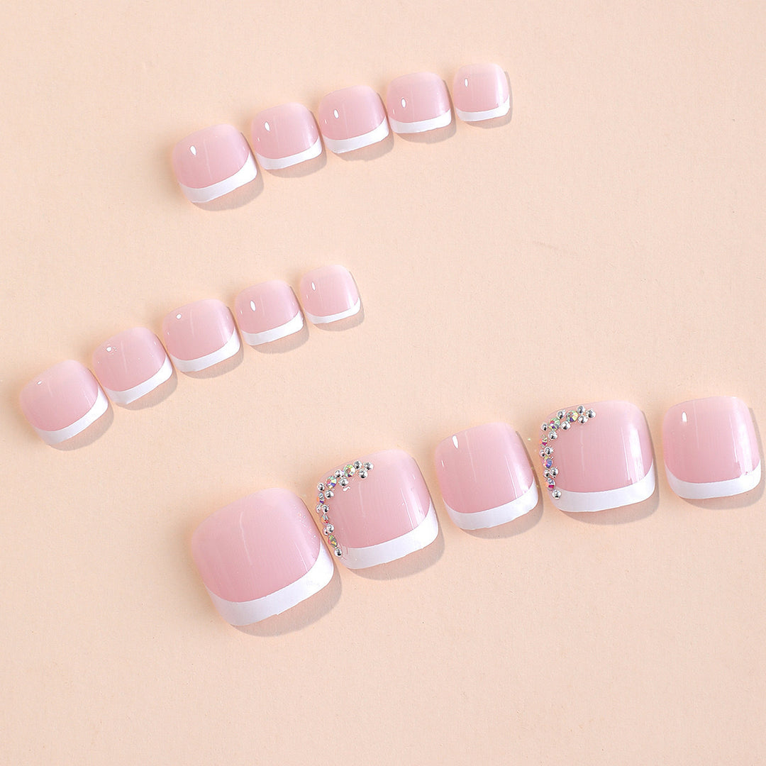 Nail Art Set with Glitter Accents Bowlift