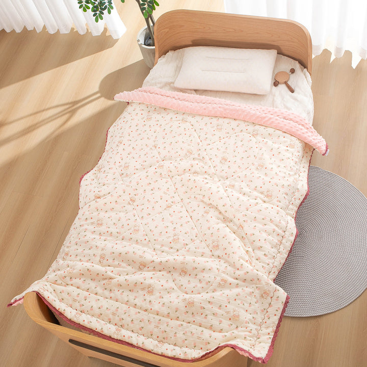 Women’s bedspread with high-quality floral design Bowlift