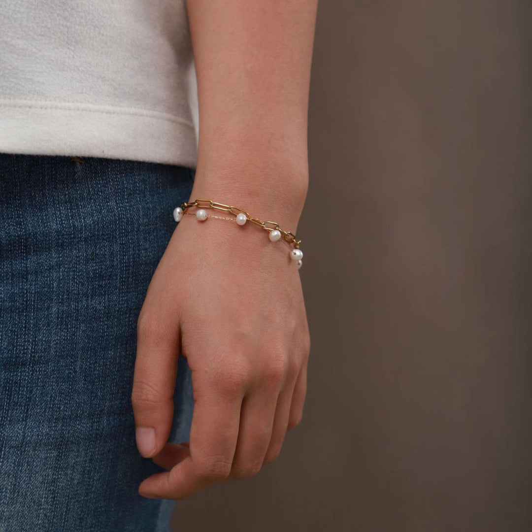 Double Layered Pearl Chain Anklet Bowlift