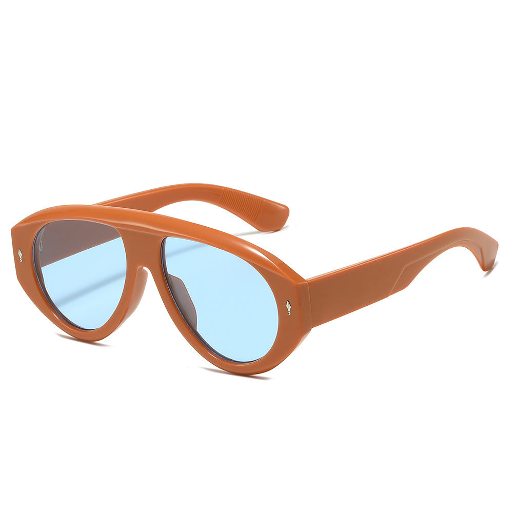 Fashion-Forward Sculptural Sunglasses Bowlift