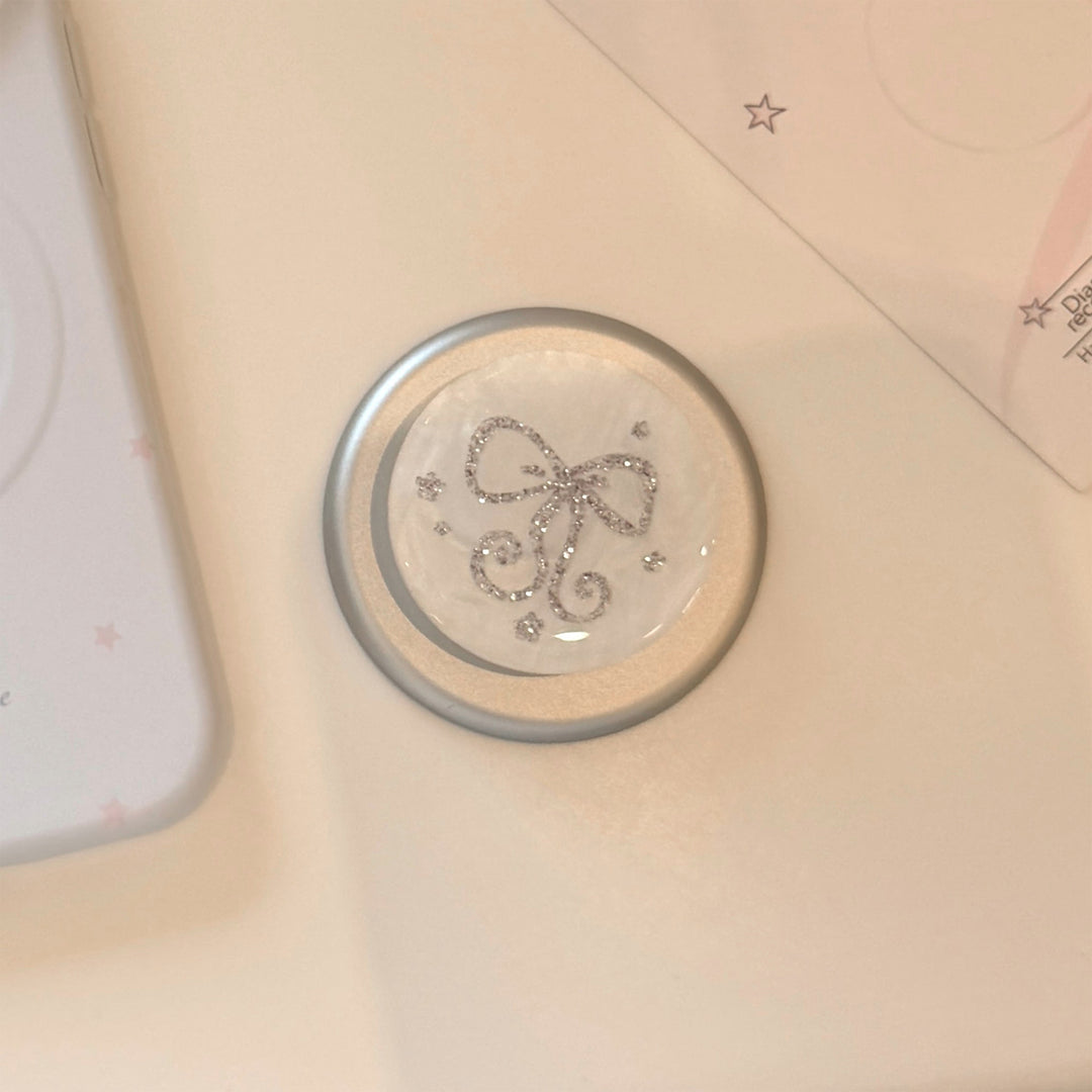 Stylish smartphone finger holder with glitter bow design Bowlift