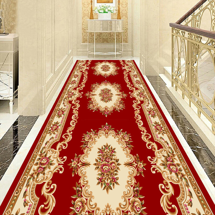 Elegant Vintage Flower Pattern Runner