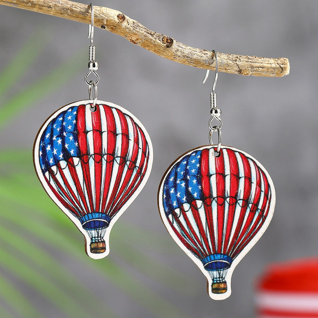 Women's handmade acrylic earrings can holder with patriotic flag motif and fish hook closure Bowlift