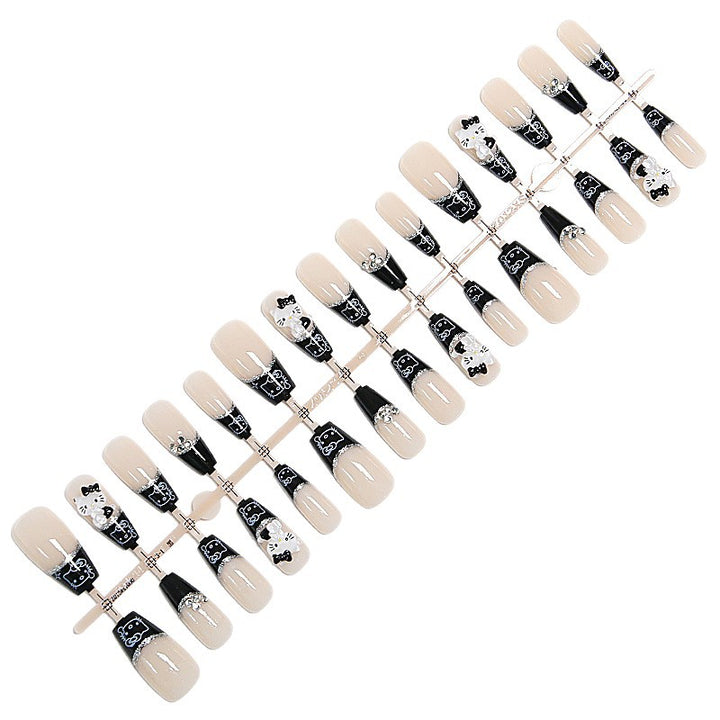 Creative Nail Art Creation Bowlift