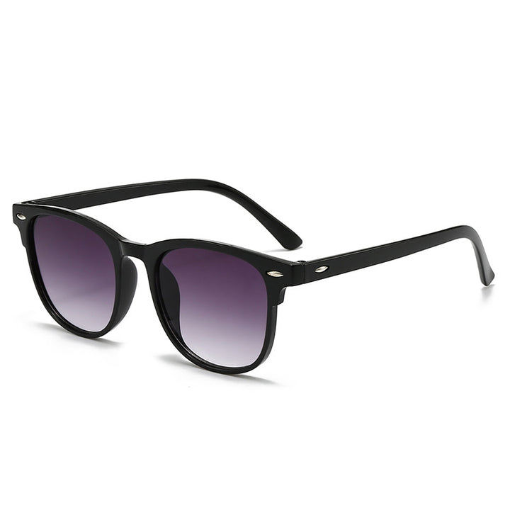 Vintage-Inspired Retro Frame Sunglasses