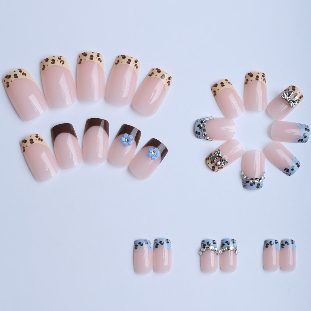 Artificial nails with stylish animal patterns and sparkling accents Bowlift