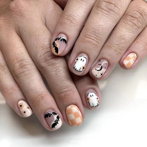 Halloween-Themed Press-On Nail Art Bowlift