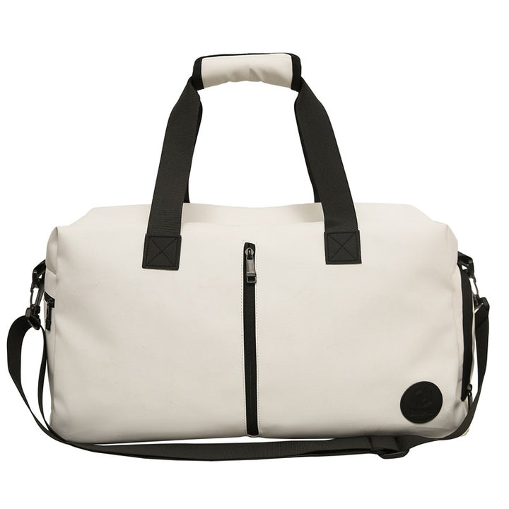 Sporty travel bag with water-repellent material and practical organizer compartments Bowlift
