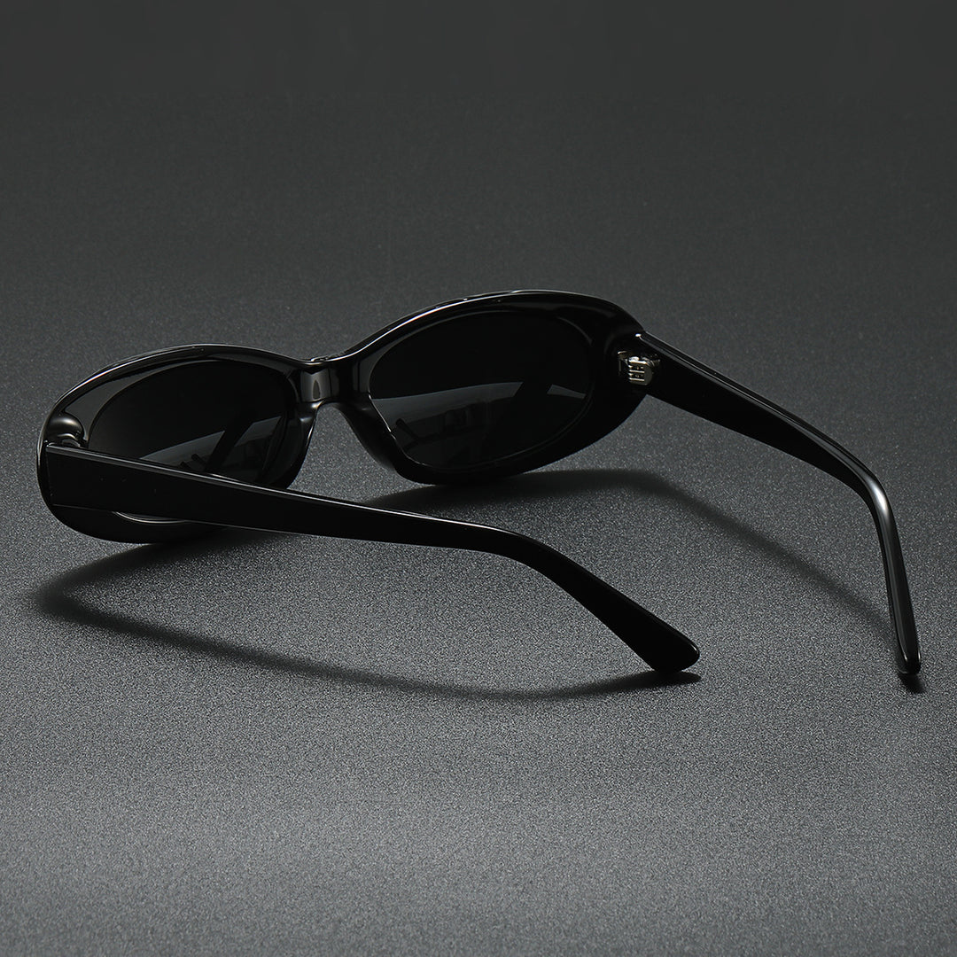 Women's fashionable sunglasses in elegant watercolor style Bowlift