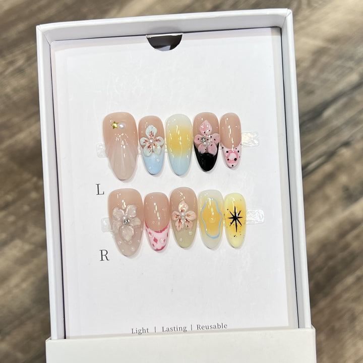 Artistic Floral Press-On Nail Art Set Bowlift