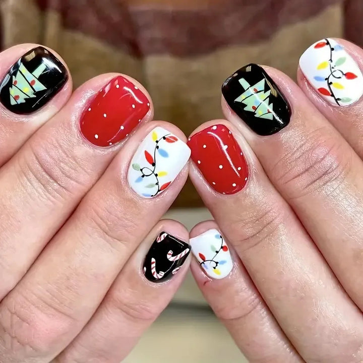 Artistic Winter-Themed Nail Art Bowlift