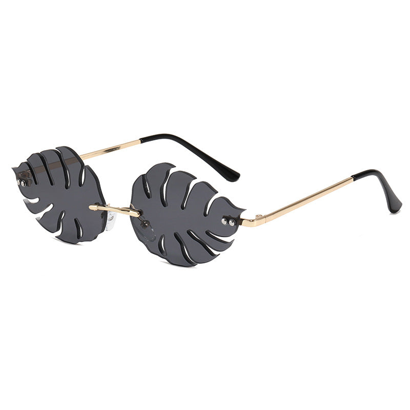Ladies fashionable sunglasses with striking leaf design Bowlift