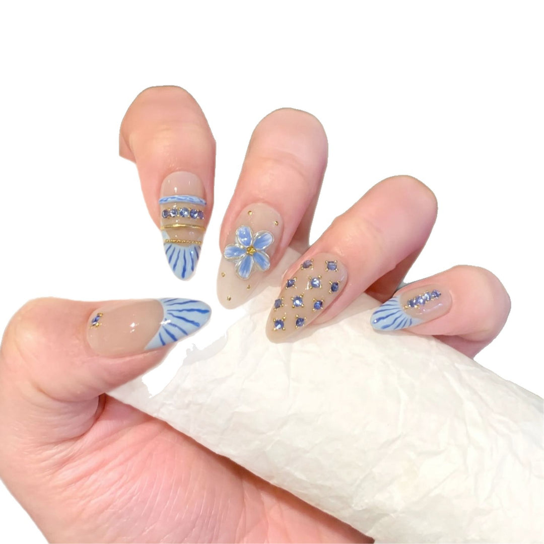 Decorative Nail Art Set with Floral and Gemstone Accents Bowlift