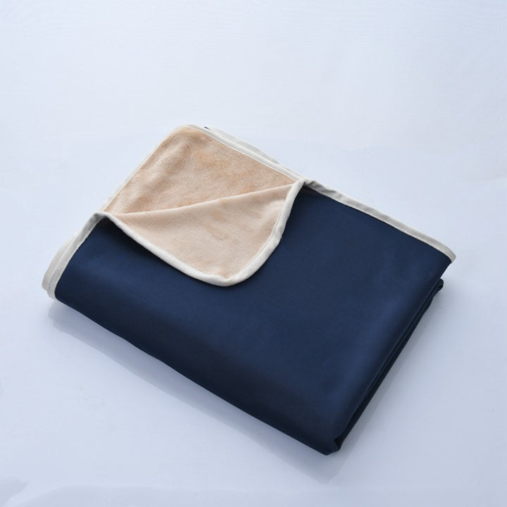 Women's cozy and comfortable blanket Bowlift