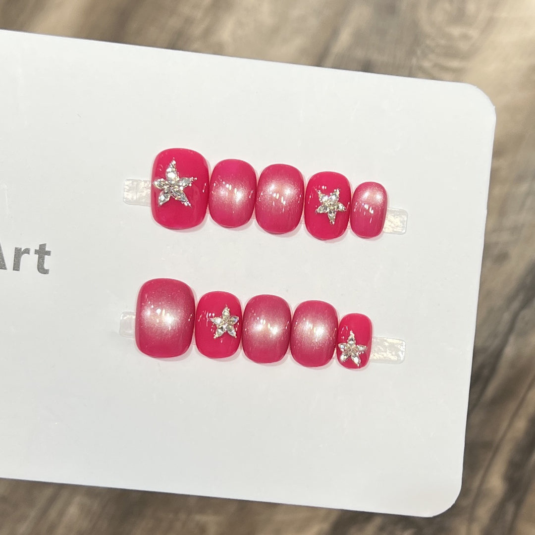 Glamorous Star-Accent Nail Tips Bowlift