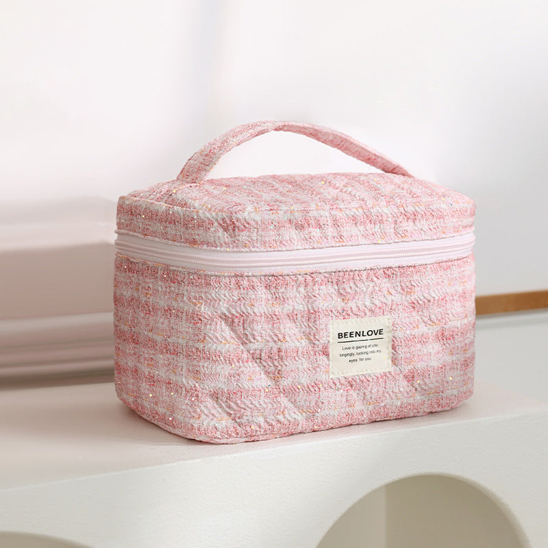 Insulated Makeup Storage Case Bowlift