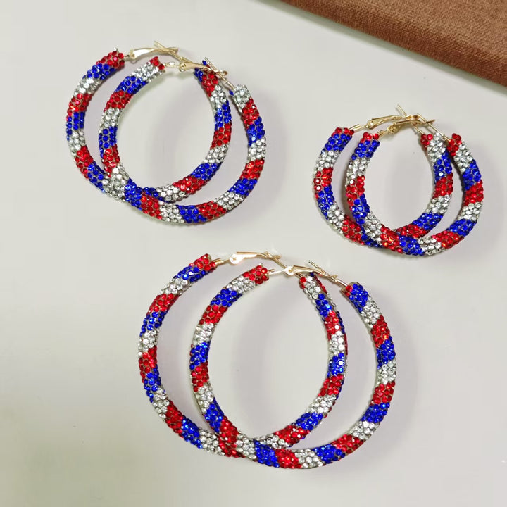 Ladies' large creoles with pavé rhinestone embellishment and clasp closure Bowlift